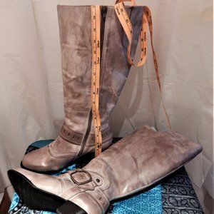 BOOTS! EXTRA WIDE SOFT GREY 9 1/2 WW LEATHER NWOT